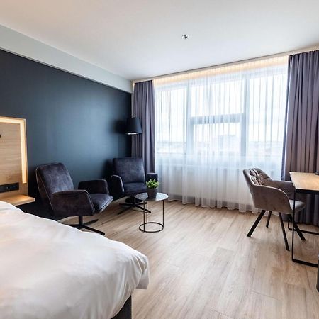 Park Inn By Radisson Reykjavik Keflavik Airport Экстерьер фото