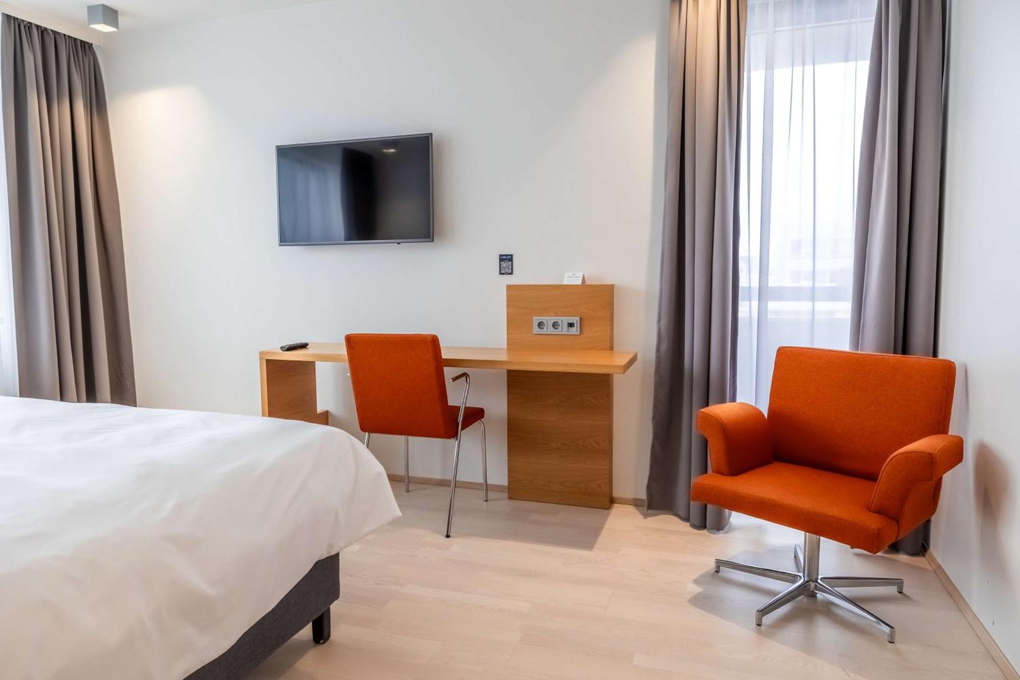 Park Inn By Radisson Reykjavik Keflavik Airport Экстерьер фото
